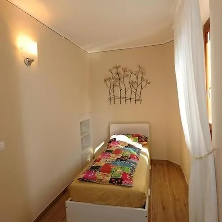 Vakantiehuis Wunderschoenes In Mit Privatem Parkplatz Und Neben Dem Limone sul Garda