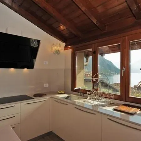 Vakantiehuis Wunderschoenes In Mit Privatem Parkplatz Und Neben Dem Limone sul Garda